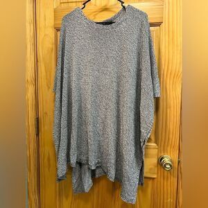 Eileen Fisher one size fits most gray poncho